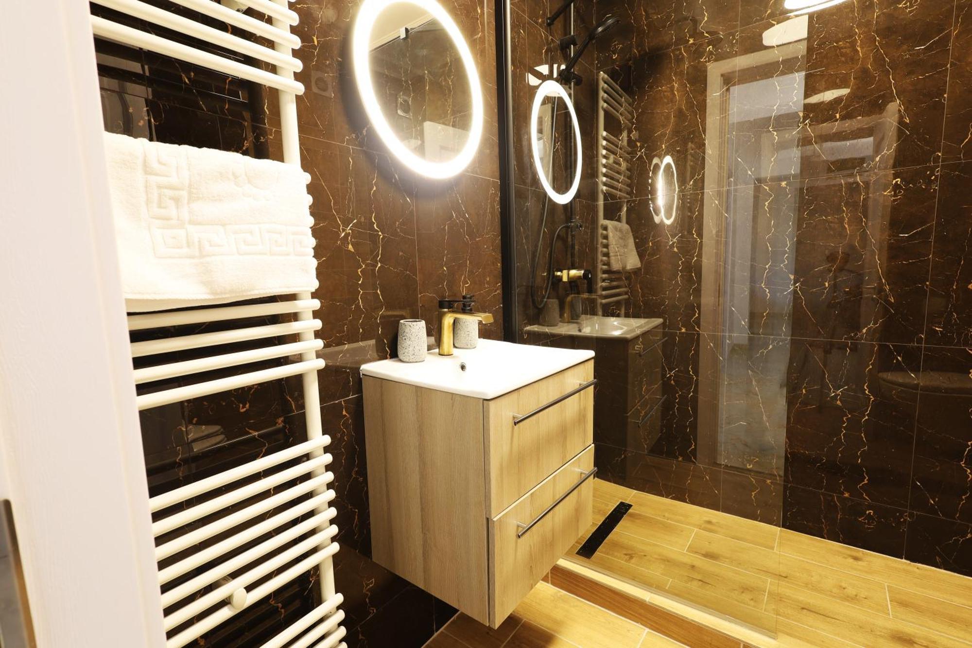 ブカレストSmart Concept Living Plazaアパートメント エクステリア 写真